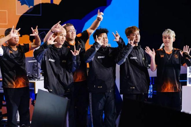 快评 EWC上价值500万的一枪瞄准的是CF电竞走向全球的未来(图2)