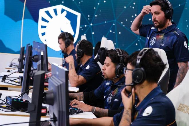 快评 EWC上价值500万的一枪瞄准的是CF电竞走向全球的未来(图7)