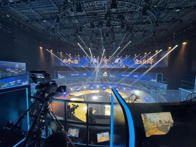 独家专访 静安企业签约选手Xiaohai卫冕2025电竞世界杯街头霸王6项目冠军(图6)