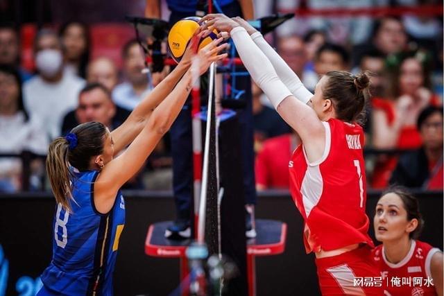 女排世锦赛：意大利队横扫波兰队晋级四强豪取34连胜成夺冠热门(图3)