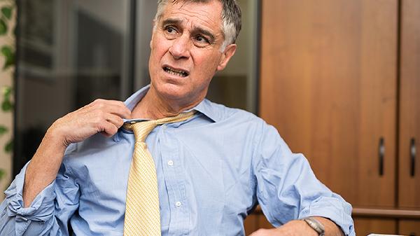 非常慢热型的男生性格