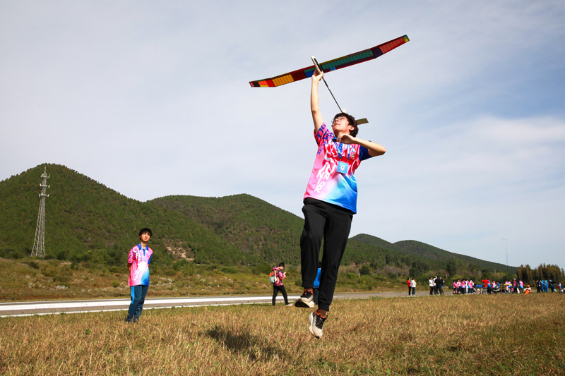 2025年全国青少年航空航天模型锦标赛在密云开幕(图3)