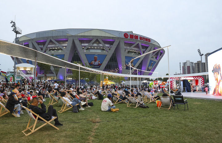 共享运动盛宴体育赛事“燃动”假日经济(图5)