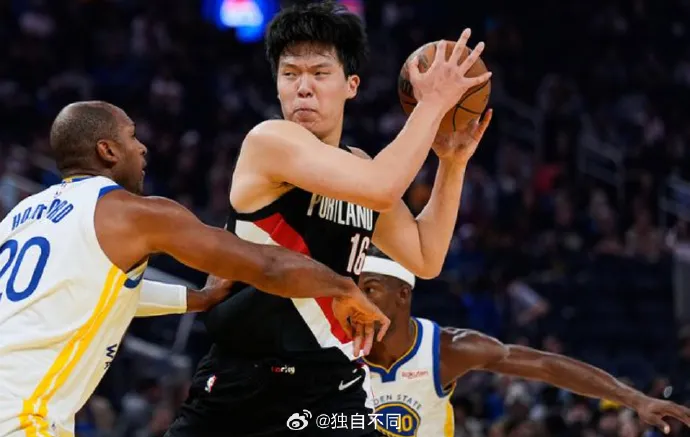 流言板]青岛队记：瀚森从看NBA众将打球到同场竞技没什么可挑剔的