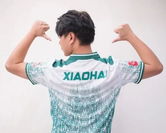 小孩曾卓君离开中国赛区加入沙特豪门俱乐部获得巨额签约费(图6)