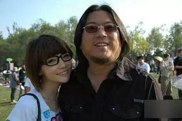 【疑问】老牛吃嫩草谈个16岁的小男友啥感受？(图2)