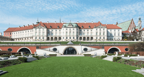 波兰大使馆亲自下场宣传足球新游！玩法你绝对想不到(图5)