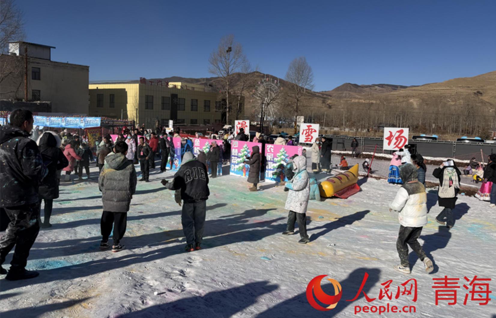 青海：“赛事+设施”双轮驱动 冰雪经济提速升温