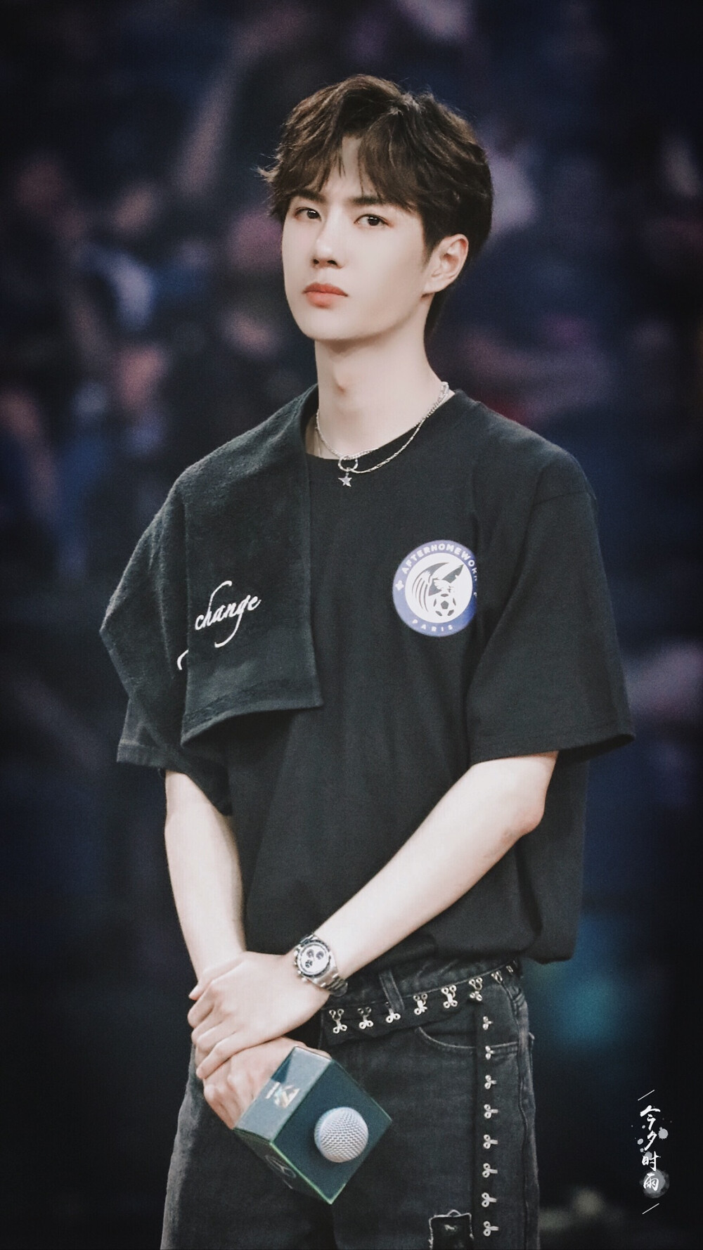 电竞圈第一帅哥退伍！长相大变样神似流浪汉穿WE队服梦回S7