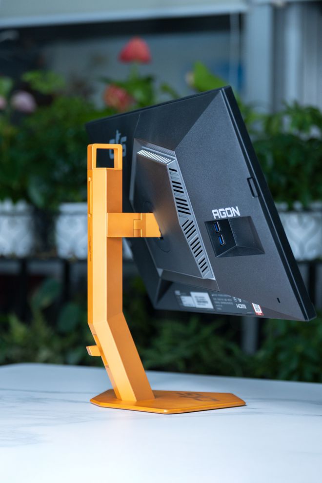 登神只差一步！AGON爱攻迅猛龙CS联名定制显示器CS24A！(图4)