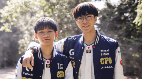 曾是EDG替补 险掀翻T1！中国LOL选手靠神明开始追梦(图2)