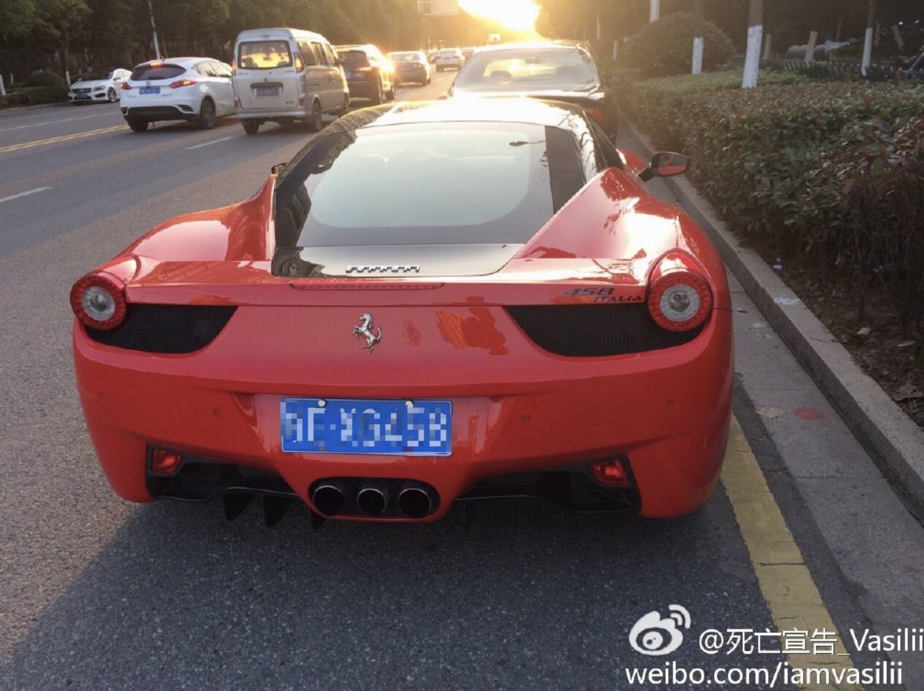 死亡宣告又玩车？自称被电竞耽误的赛车手(图2)